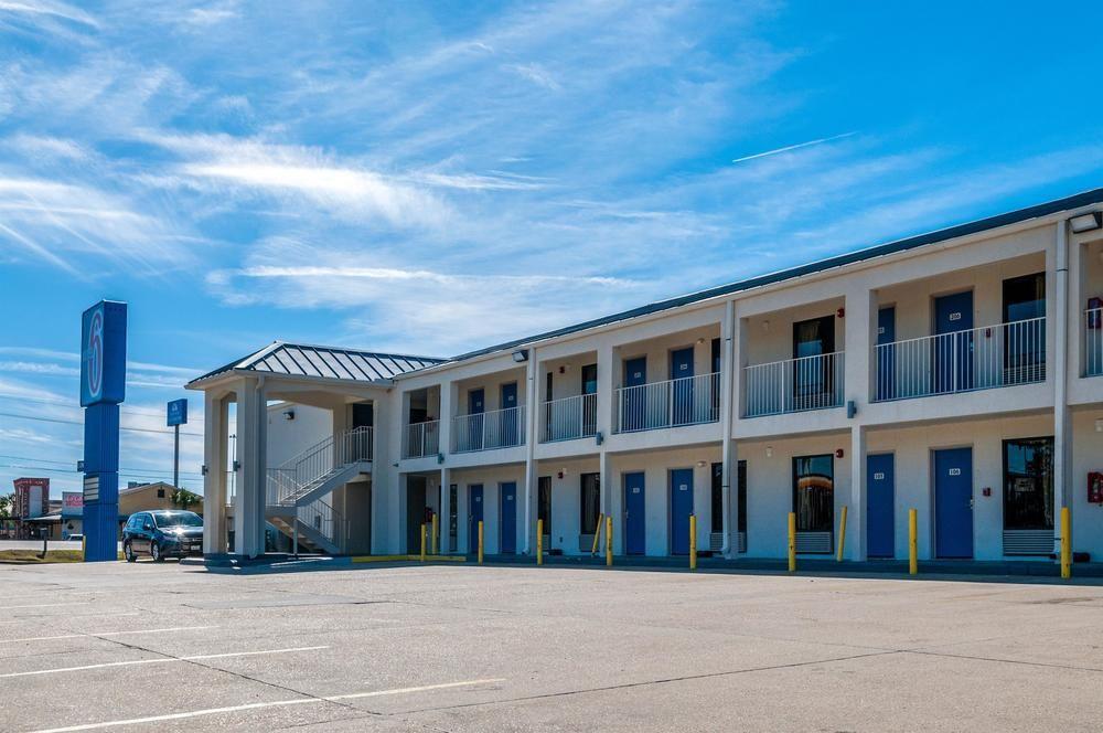 Motel 6 Denham Springs, La Exteriör bild
